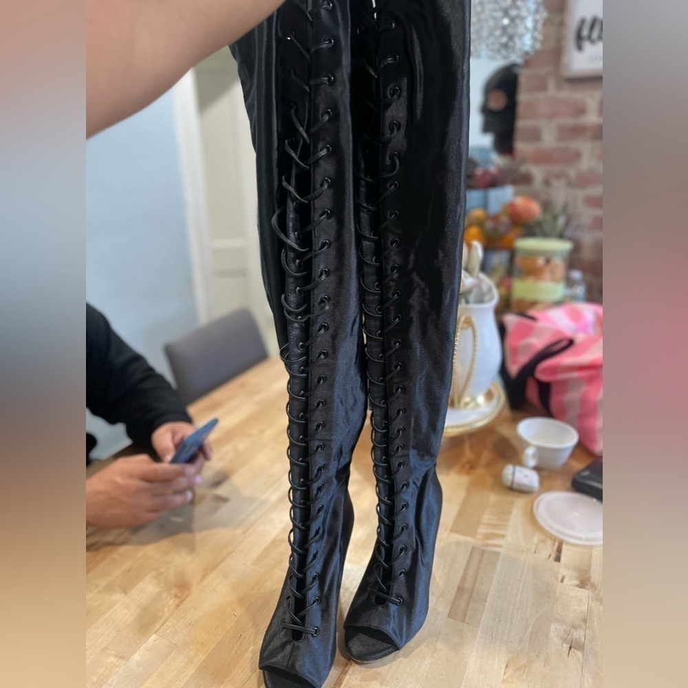 RAYE TYSON LACE OVER THE KNEE BOOTS - Picture 2 of 11